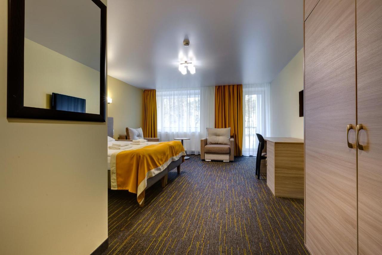 Liivarand Hotel Narva-Jõesuu Eksteriør billede