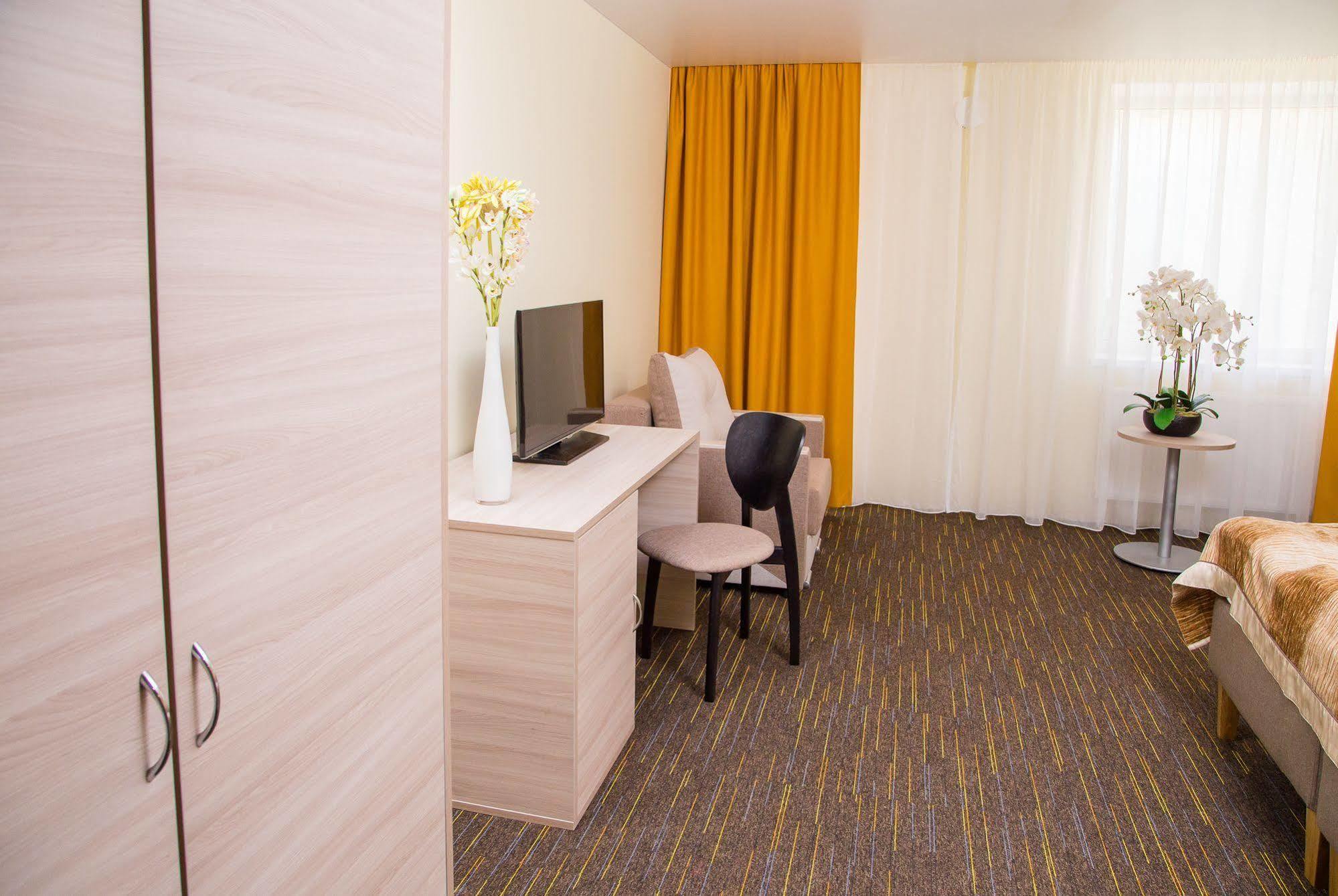 Liivarand Hotel Narva-Jõesuu Eksteriør billede